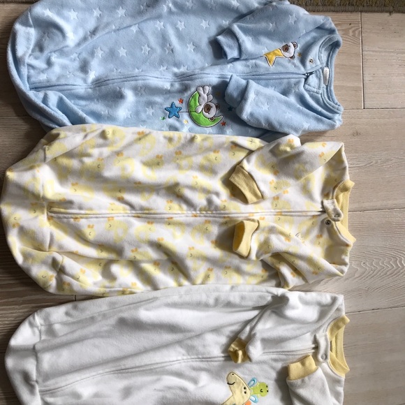 Size 0-3 months clothes - Picture 8 of 8